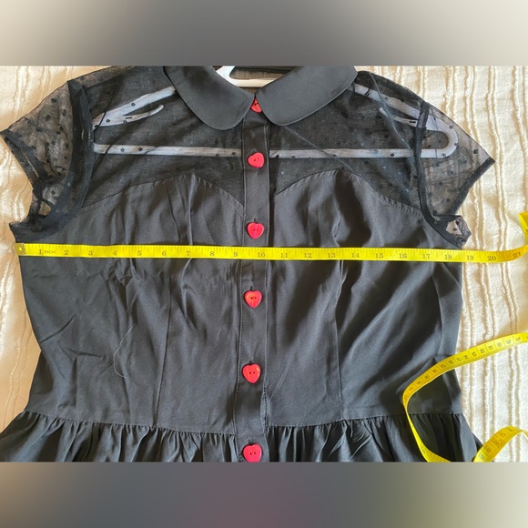 Belle Poque Heart Button Dress w Pockets - Picture 10 of 14